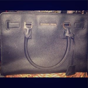 Micheal Kors Purse